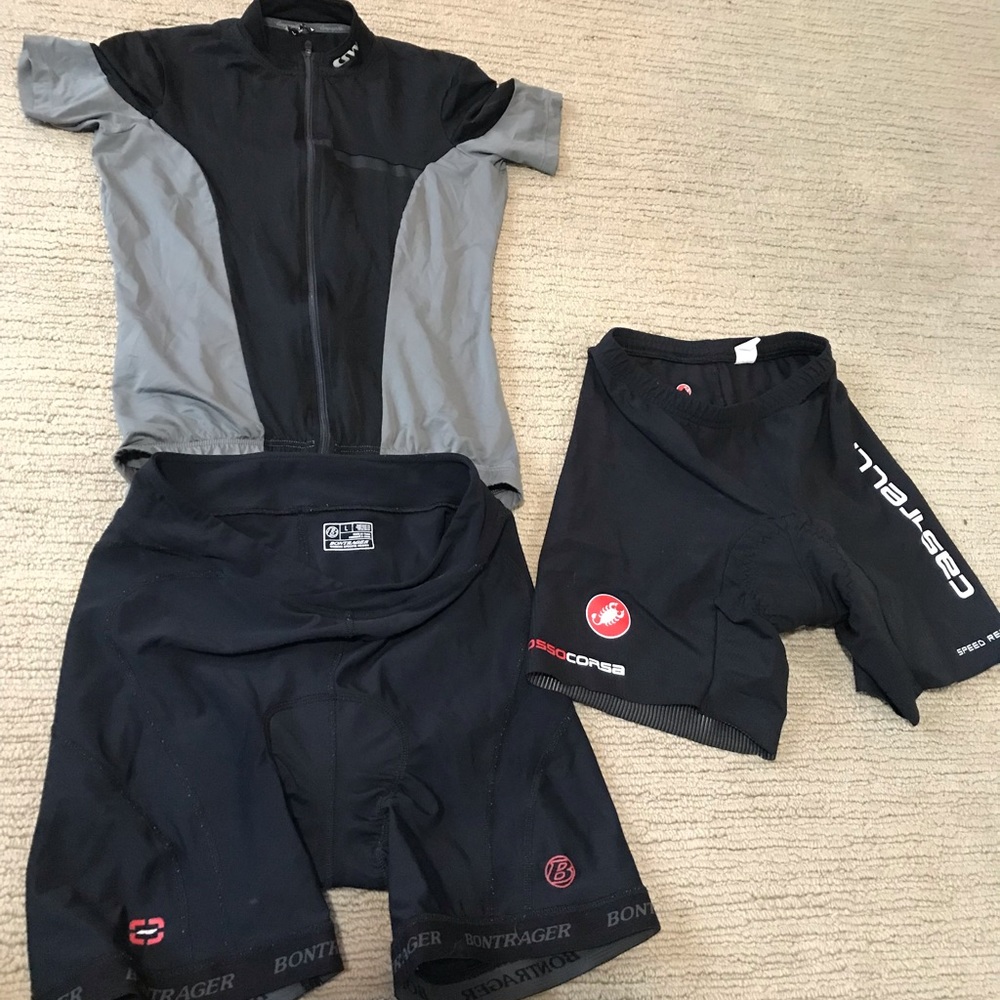 Biking shorts and shirt